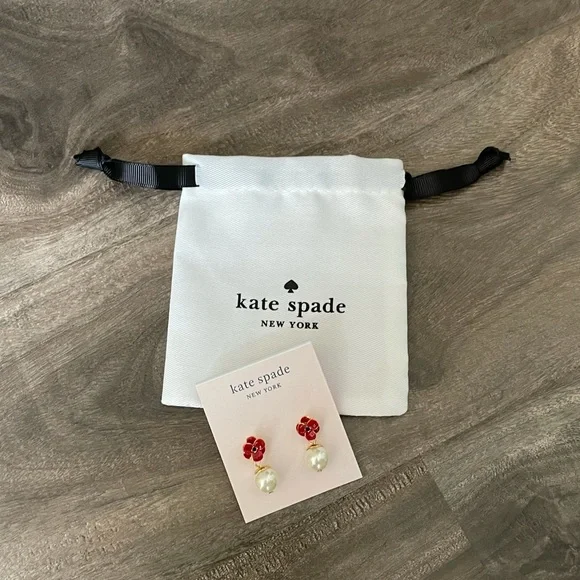 Kate Spade Poppy & Pearl Earrings - Picture 4 of 5